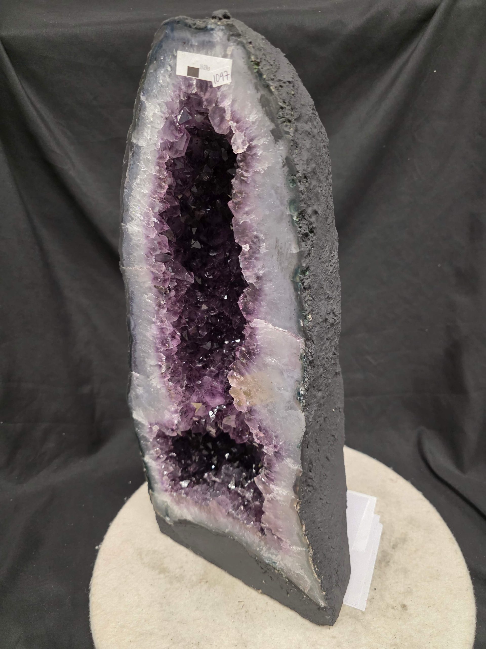 Amethyst Geode 1097 3-9