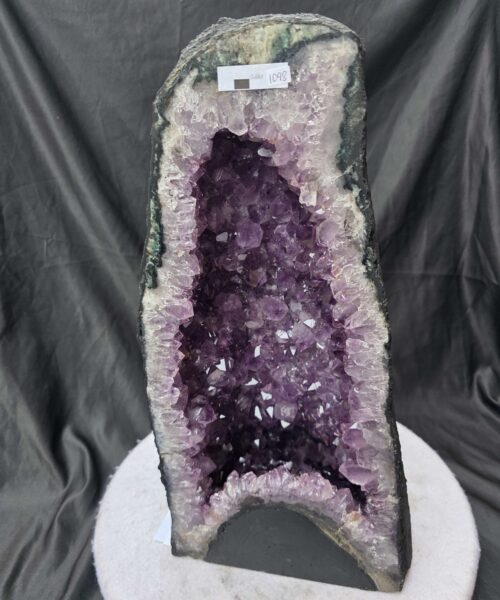 Amethyst Crystal Geode 1098 Premium Queen Grade 15.6kg H43xW21xD16cm - Image 9