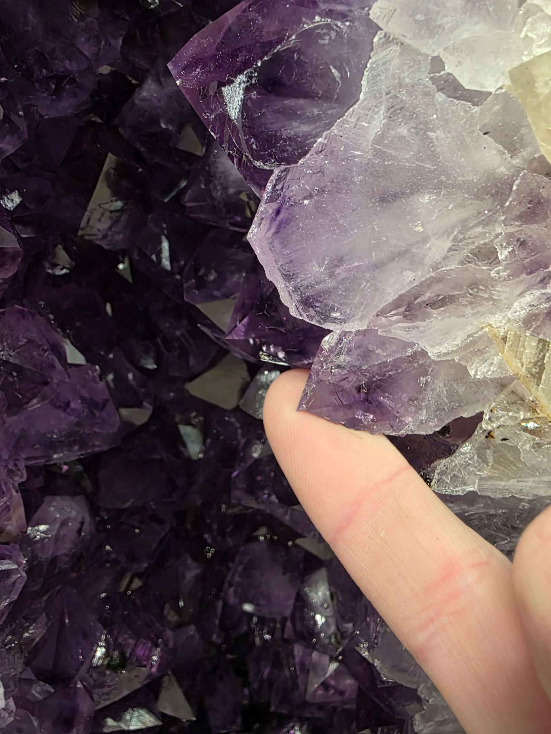 Amethyst Geode 1102 7-9