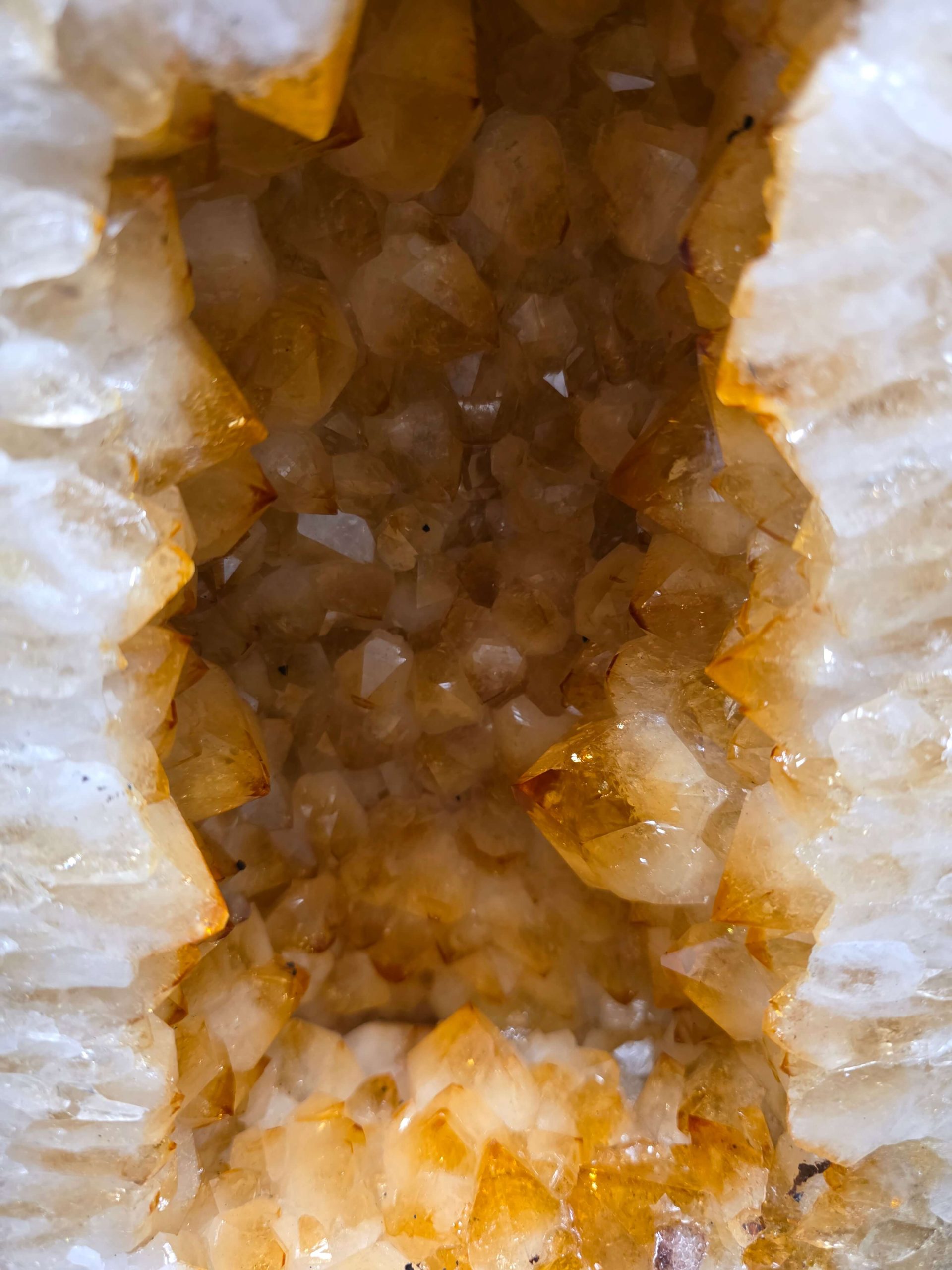 Citrine Geode 525 4-12