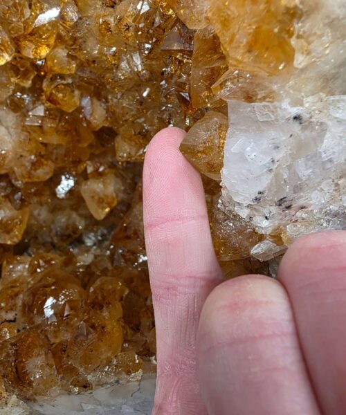 Tall Citrine Geode 530 Crystal Cluster Druzy Premium Grade 18.12kg H46xW20xD17cm - Image 10