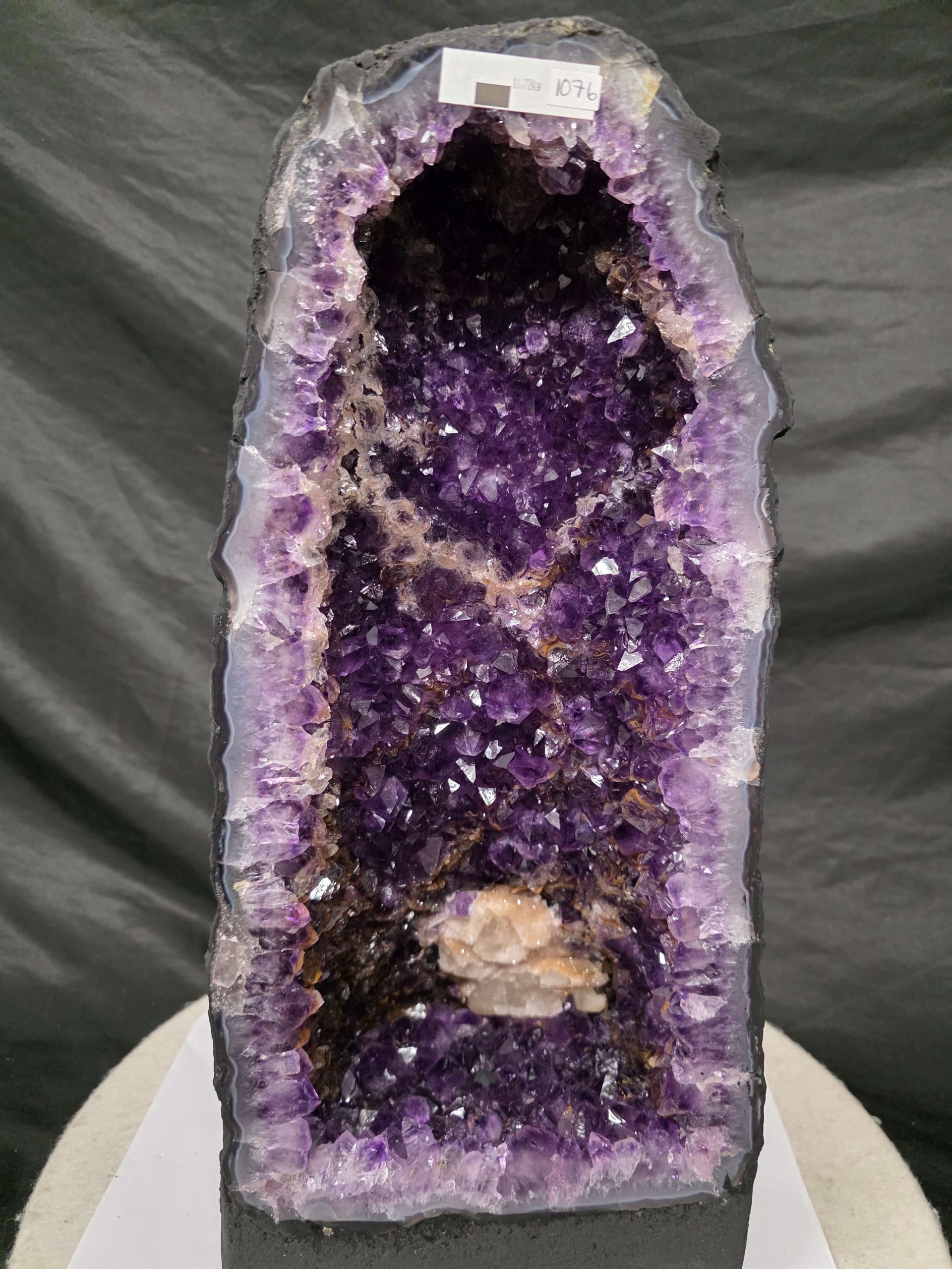 Amethyst Geode 1076 12-12