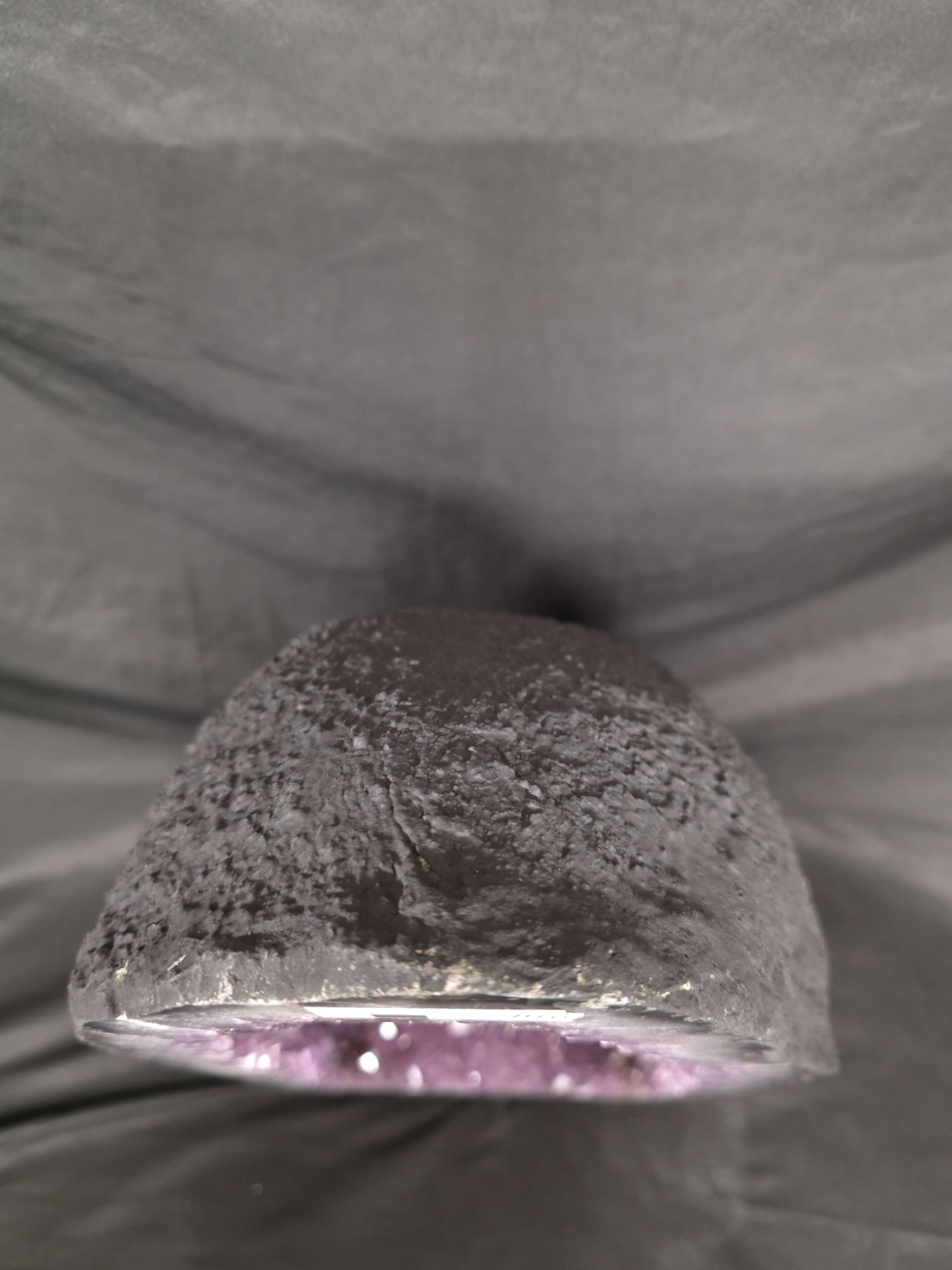 Amethyst Geode 1110 6-12