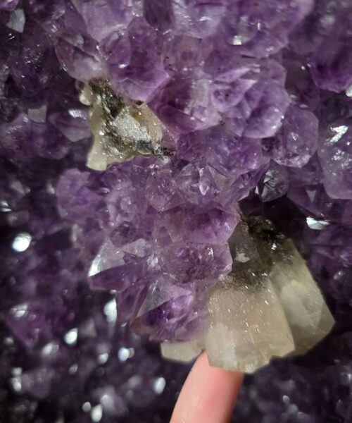 Tall Amethyst Crystal Geode 1111 Premium Queen Grade 23.41kg H46xW27xD17cm - Image 9