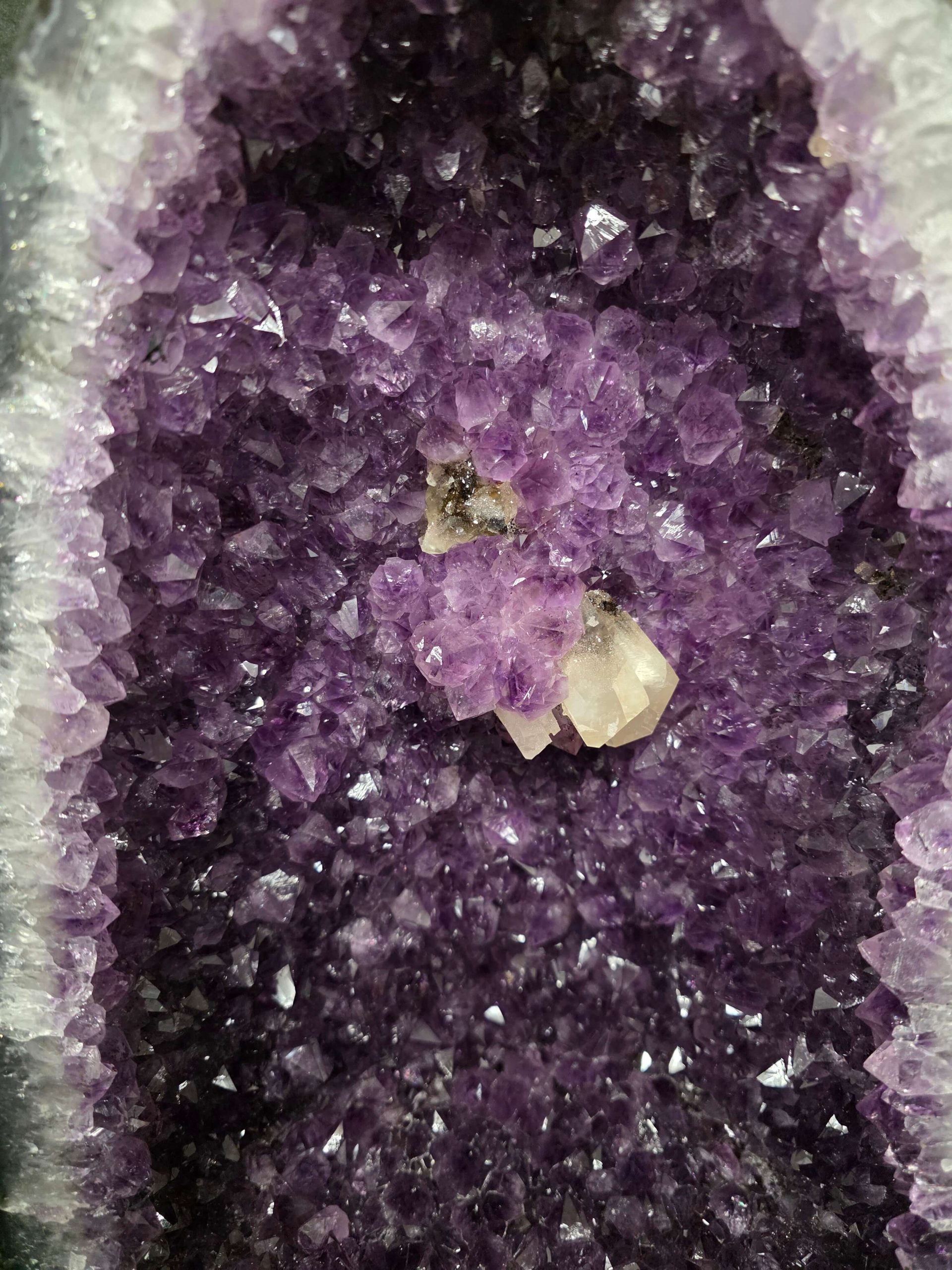 Amethyst Geode 1111 6-12