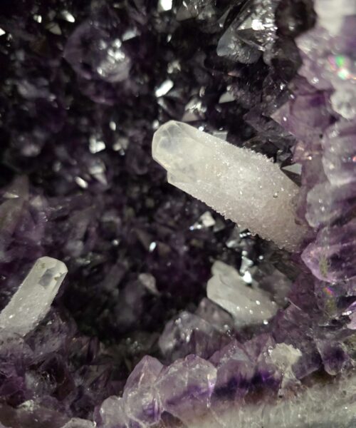 Tall Amethyst Crystal Geode 1112 Premium Queen Grade 26.23kg H49xW26xD20cm - Image 5