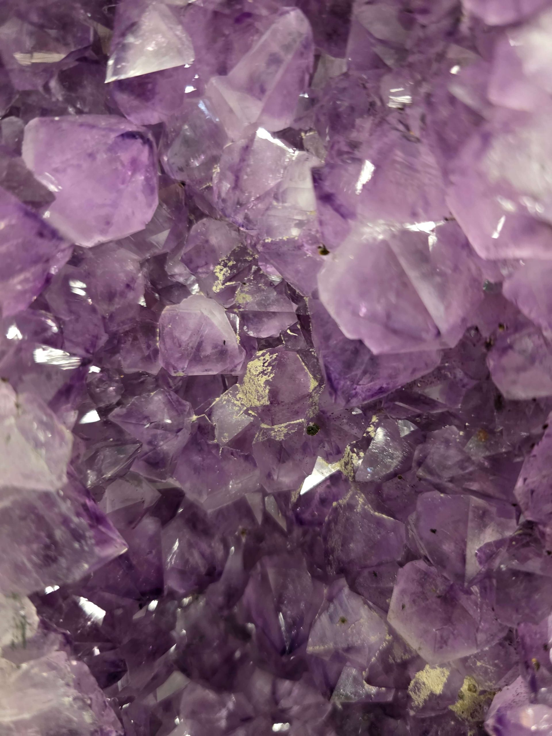 Amethyst Geode 1117 10-12