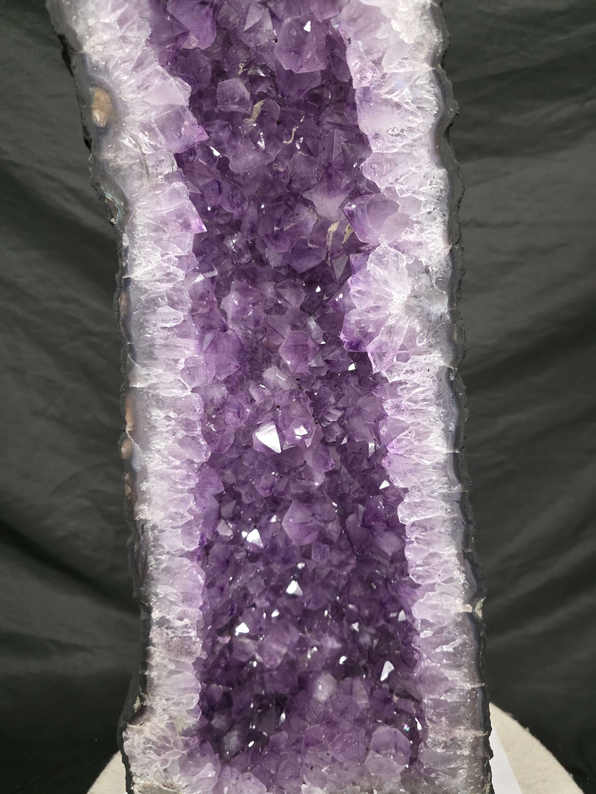 Amethyst Geode 1117 4-12