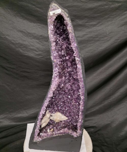 Tall Amethyst Crystal Geode 1118 Premium Queen Grade 26.88kg H70xW27xD20cm - Image 12