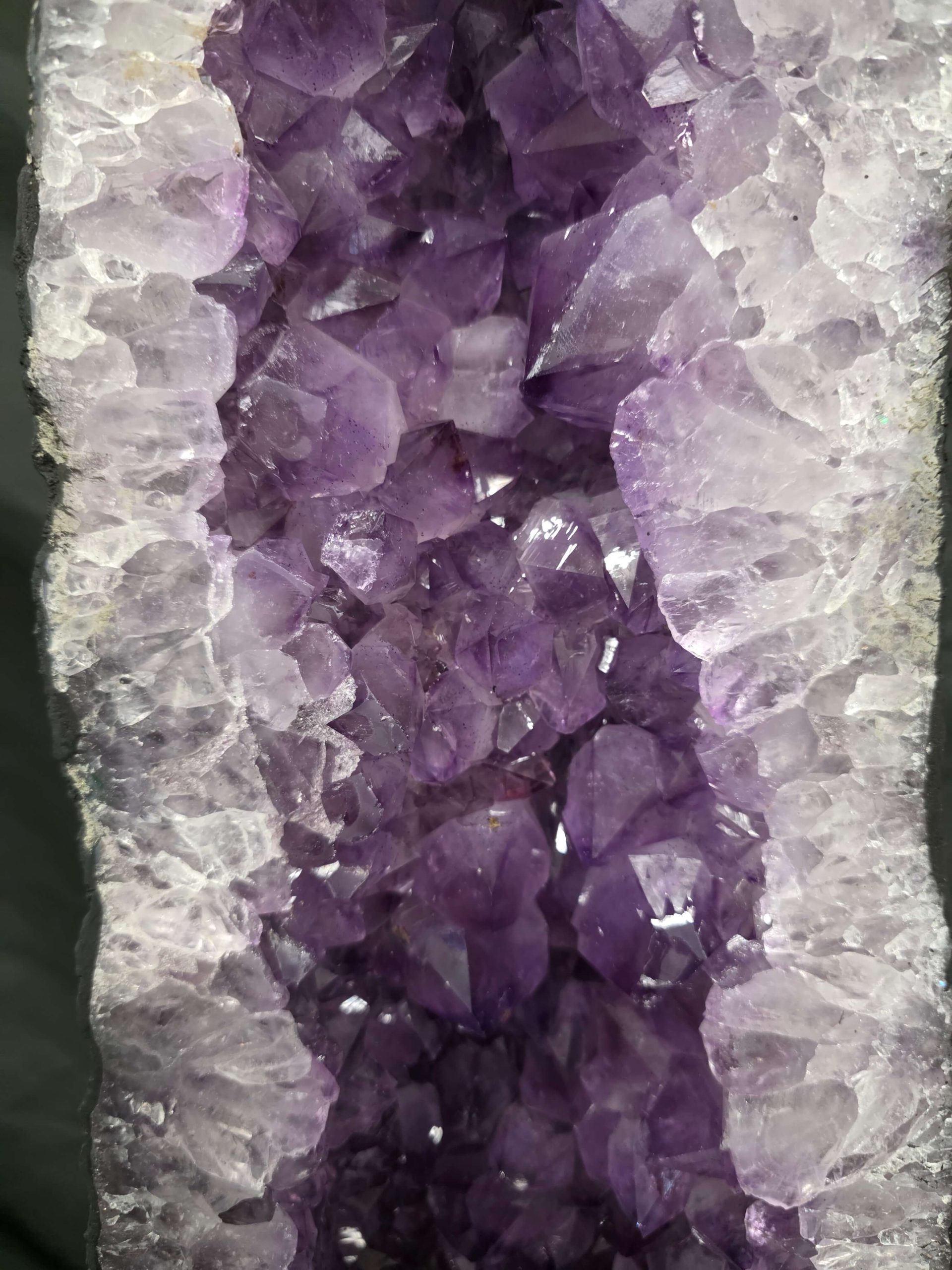 Amethyst Geode 1119 5-12