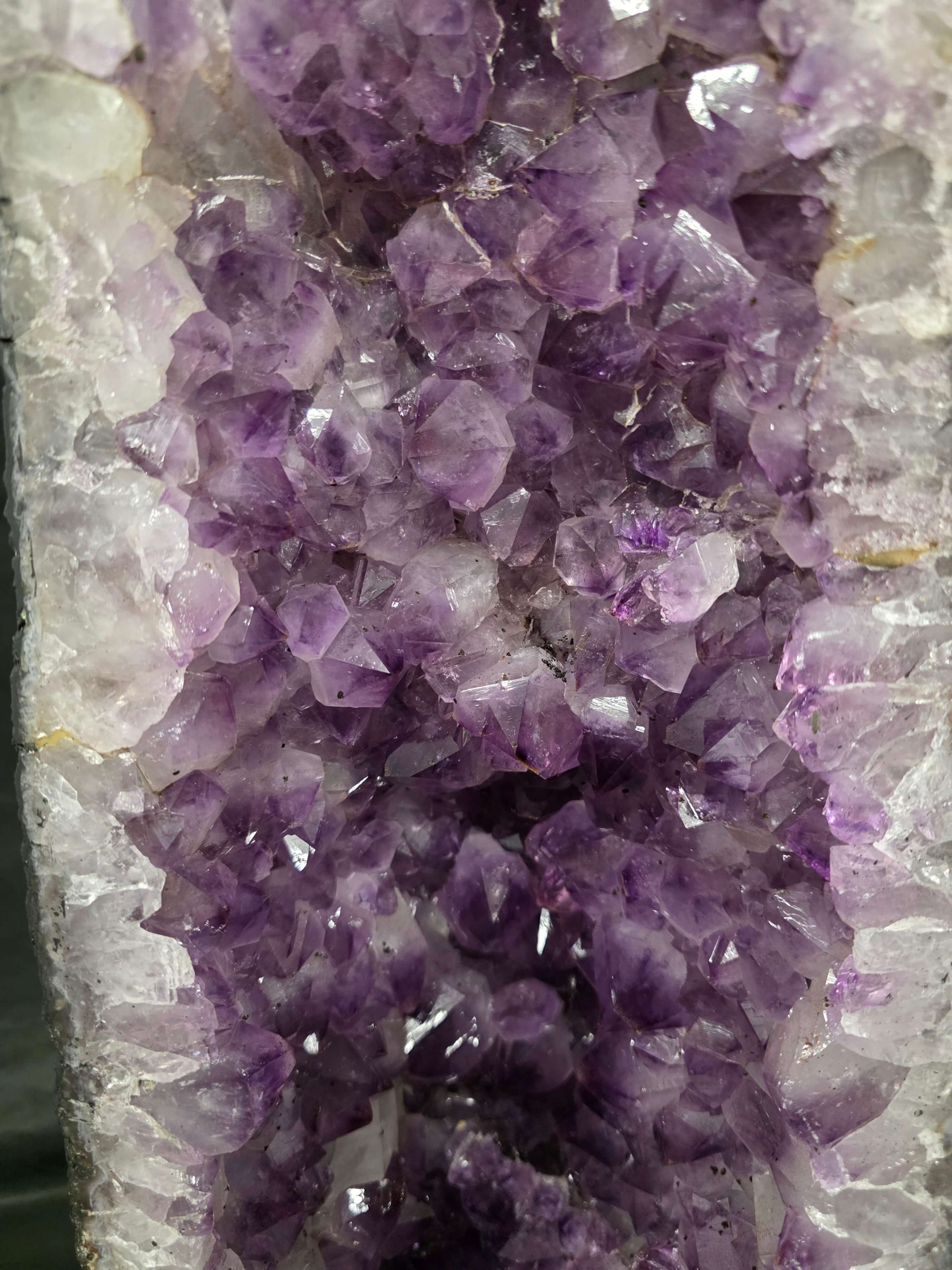 Tall Amethyst Crystal Geode 1120 Premium Queen Grade 26.10kg H72xW21xD17cm - Image 9