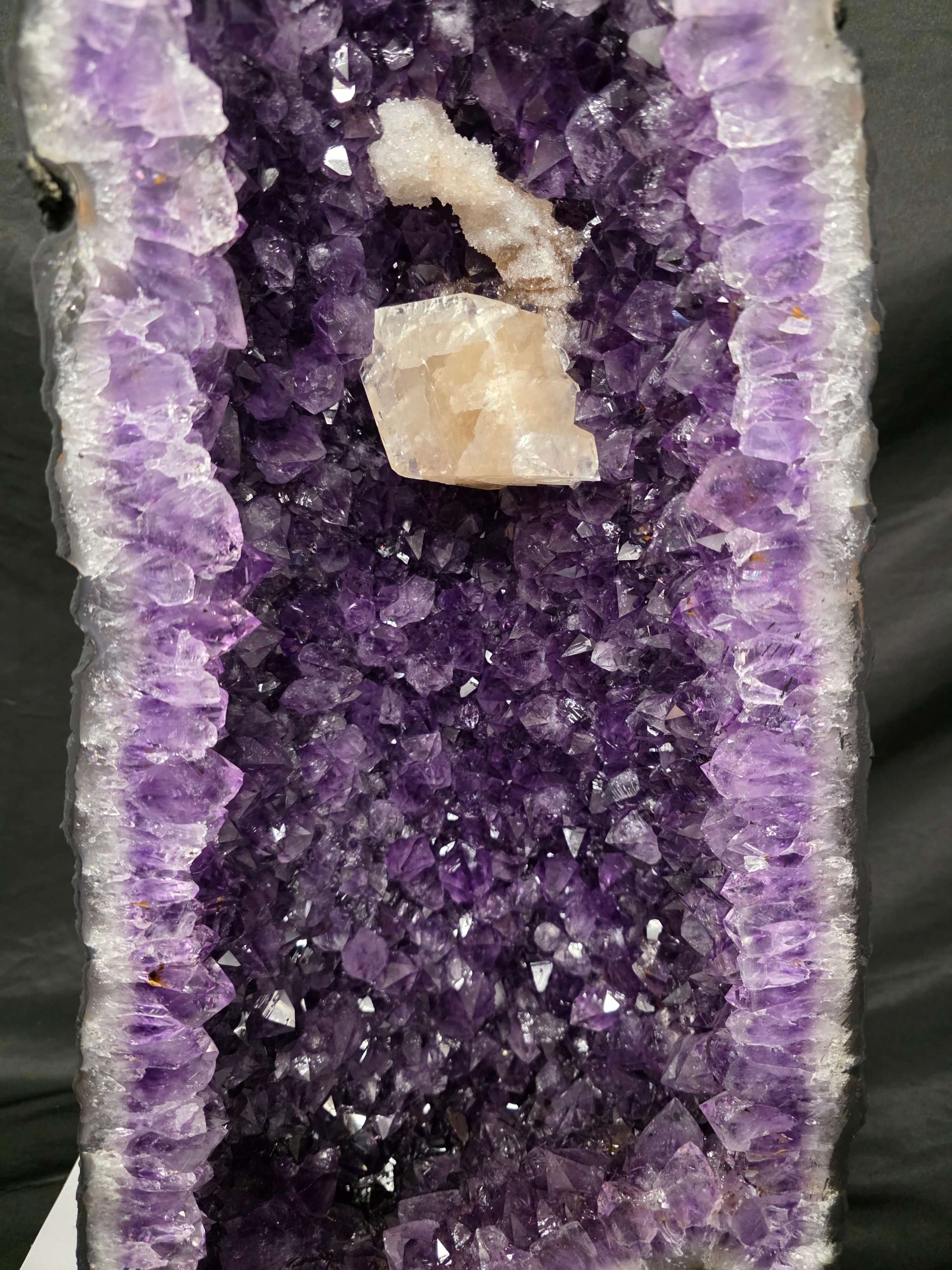 Tall Amethyst Crystal Geode 1124 Premium Queen Grade 30.31kg H62xW28xD16cm - Image 5