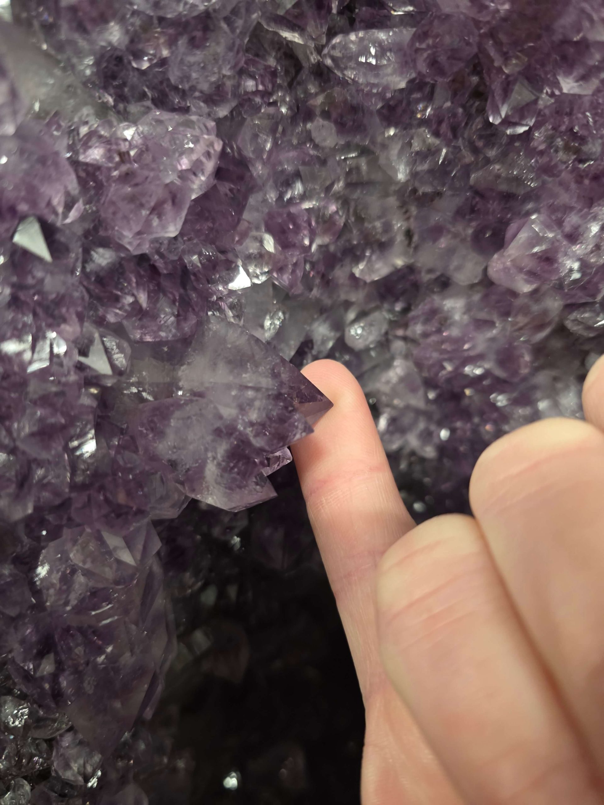 Amethyst Geode 1125 9-12