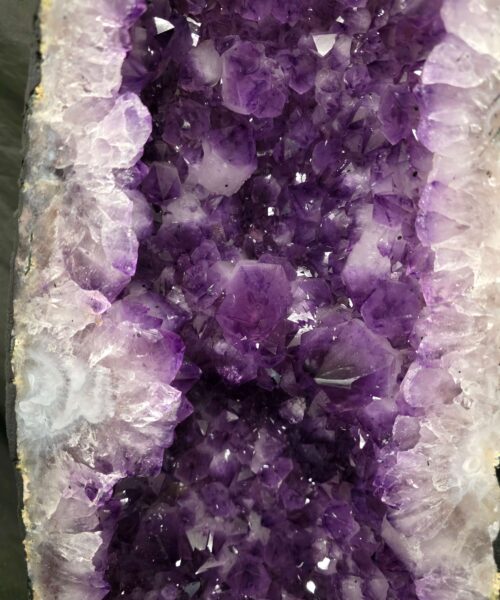 Very Tall Amethyst Crystal Geode 1126 Premium Queen Grade 34.53kg – H80xW23xD16cm - Image 7