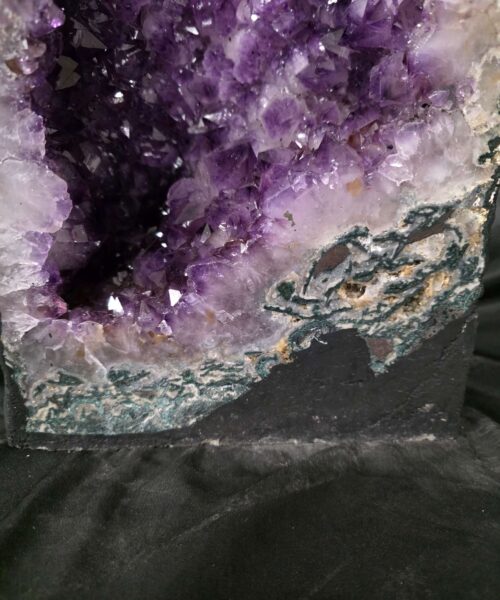 Tall Amethyst Crystal Geode 1128 Premium Queen Grade 31.51kg H56xW23xD23cm - Image 3