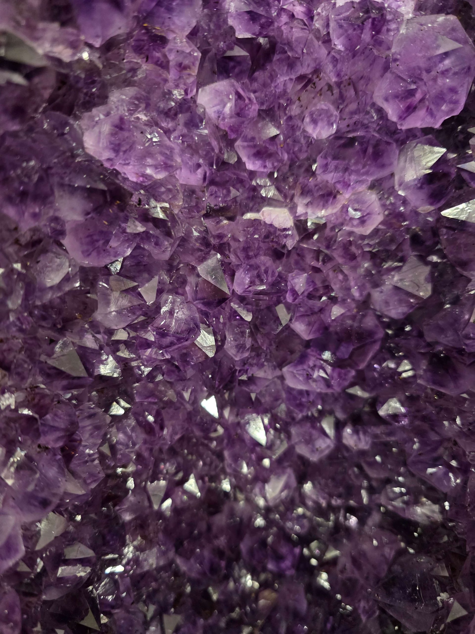 Amethyst Geode 1129 12-12