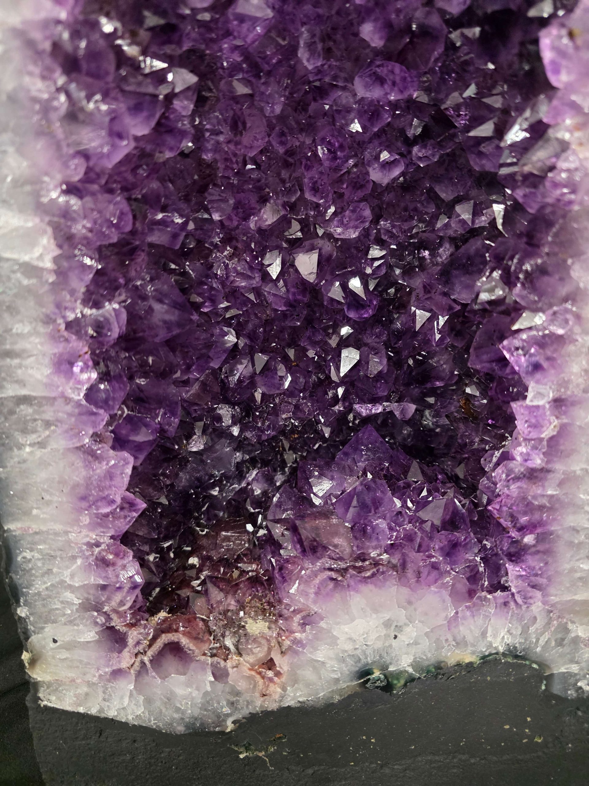 Amethyst Geode 1129 7-12