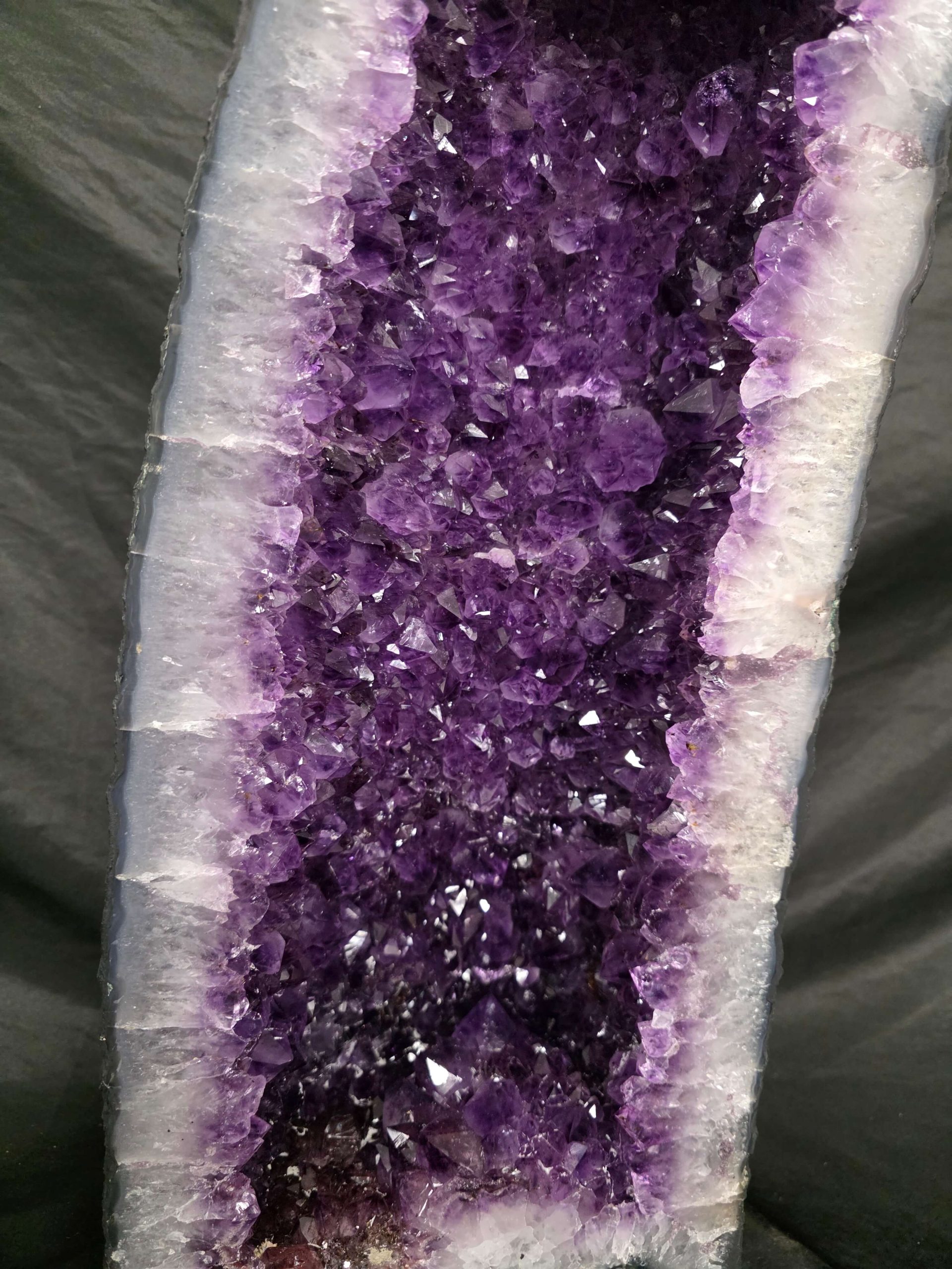 Amethyst Geode 1129 9-12