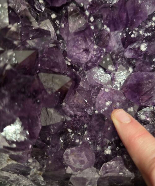 Tall Amethyst Crystal Geode 1131 Premium Queen Grade 30.72kg H48xW25xD18cm - Image 9