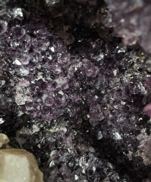 Tall Amethyst Crystal Geode 1134 Premium Queen Grade 42.3kg H73xW26xD24cm - Image 10