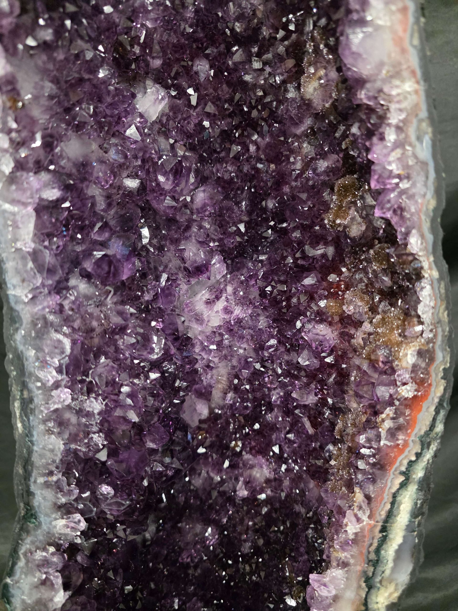 Tall Amethyst Crystal Geode 1135 Premium Queen Grade 41.98kg H74xW25xD19cm - Image 4