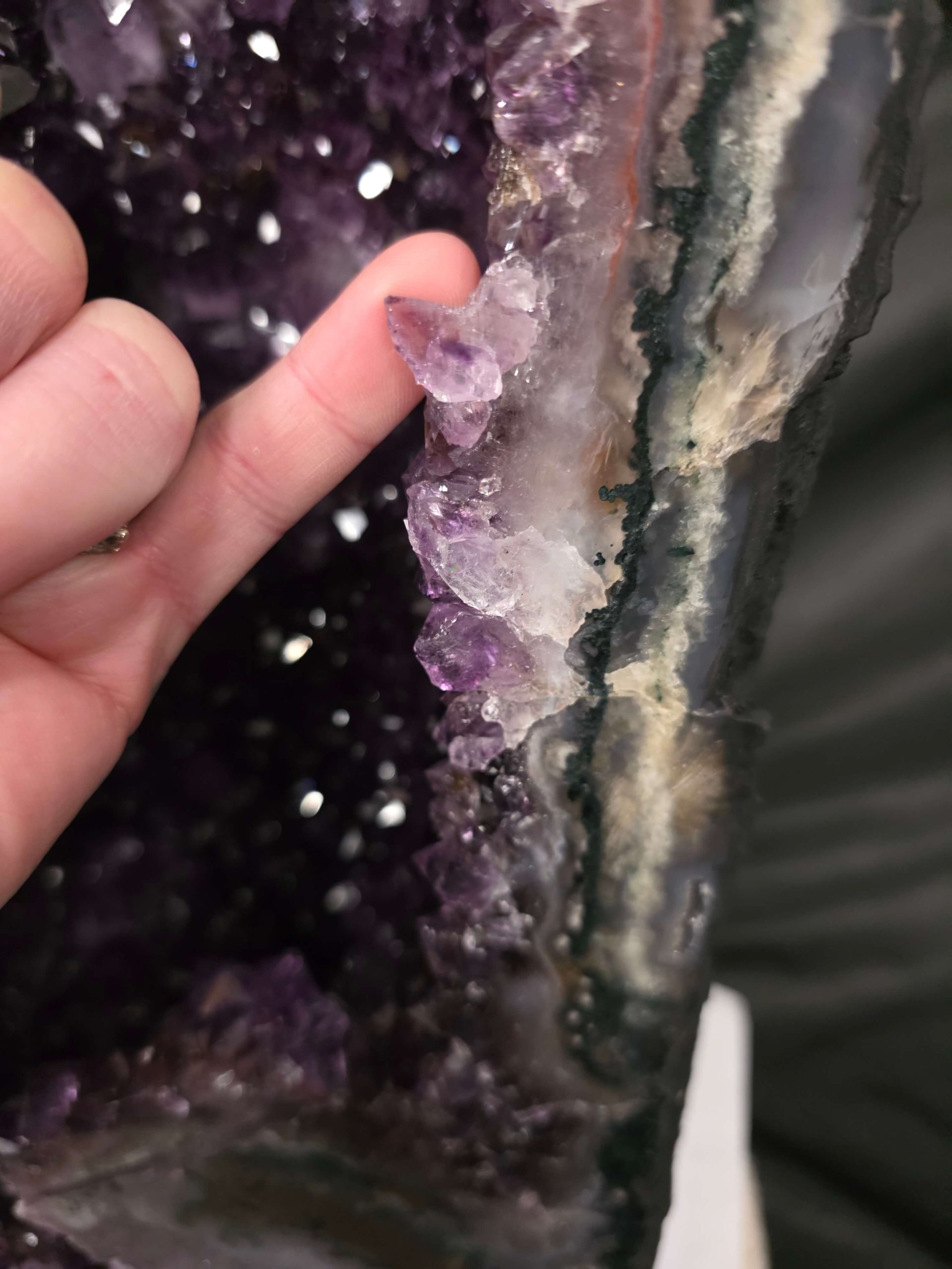 Tall Amethyst Crystal Geode 1135 Premium Queen Grade 41.98kg H74xW25xD19cm - Image 9