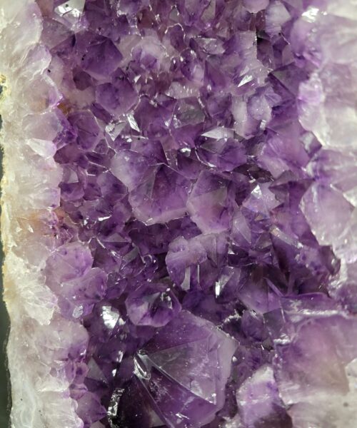 Very Tall Amethyst Crystal Geode 1140 Premium Queen Grade 34.1kg – H78xW21xD20cm - Image 13