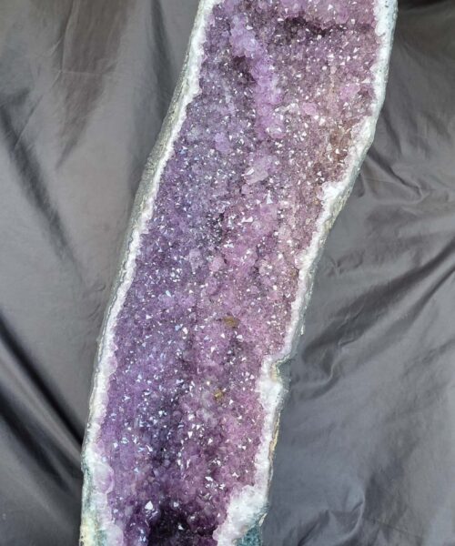 Very Tall Amethyst Crystal Geode 1138 Premium Queen Grade 50.06kg – H97xW23xD25cm - Image 4