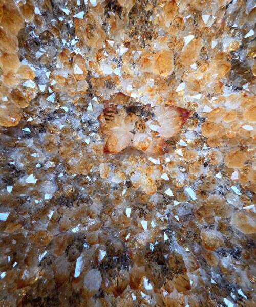 Very Tall Citrine Geode 556 Crystal Cluster Druzy Premium Grade 45.67kg H80xW26xD22cm - Image 9