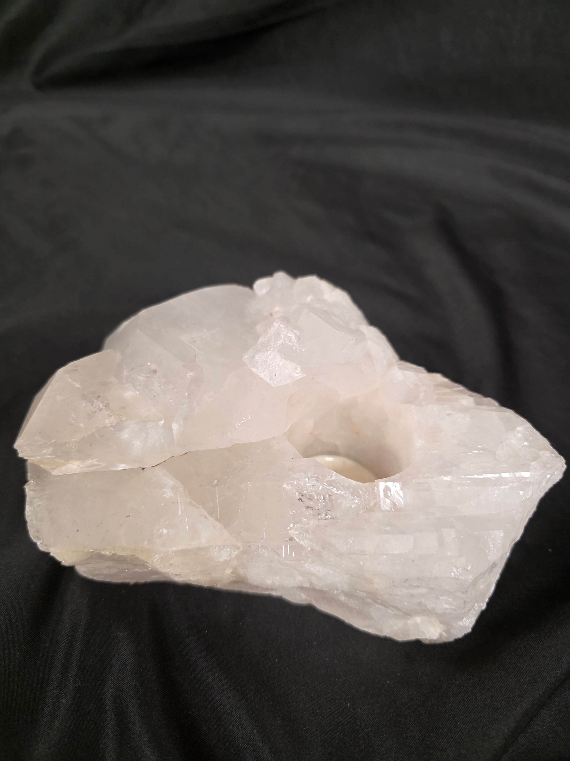 Large Premium Rock Crystal Quartz Candle Holder 44 Clear Crystal White Tealight Holders 1.669g H7xW16xW15cm - Image 5