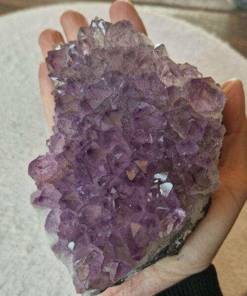 Large Premium High Grade Amethyst Raw Druzy Cluster Piece 114 - 702g H4.5xW13xD8cm - Image 7