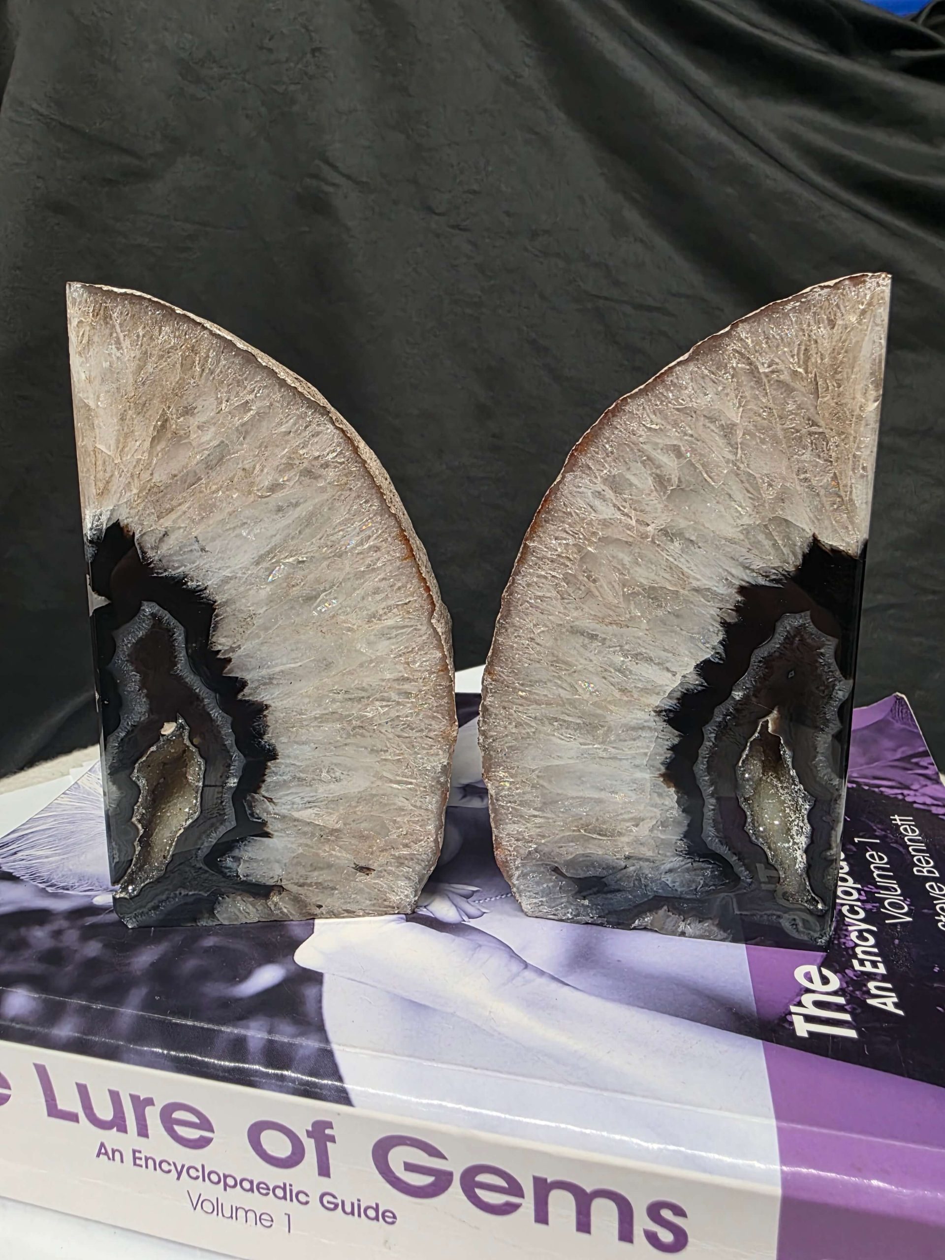 Black Natural Edge Microcrystalline Quartz Premium Bookends 1 Ornament Handpicked Size 1.655kg H12xW15xD7cm - Image 14