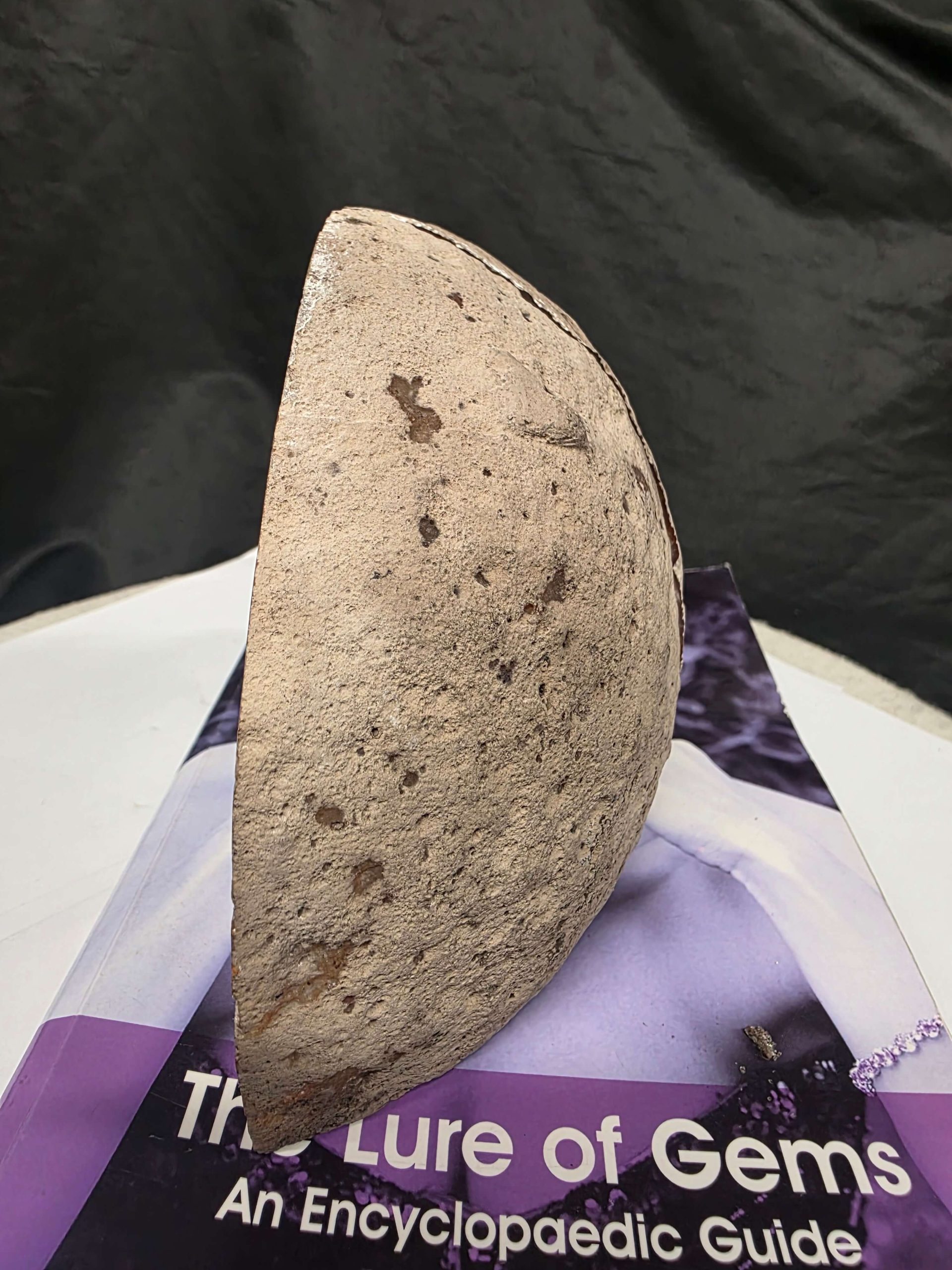 Black Natural Edge Microcrystalline Quartz Premium Bookends 1 Ornament Handpicked Size 1.655kg H12xW15xD7cm - Image 15