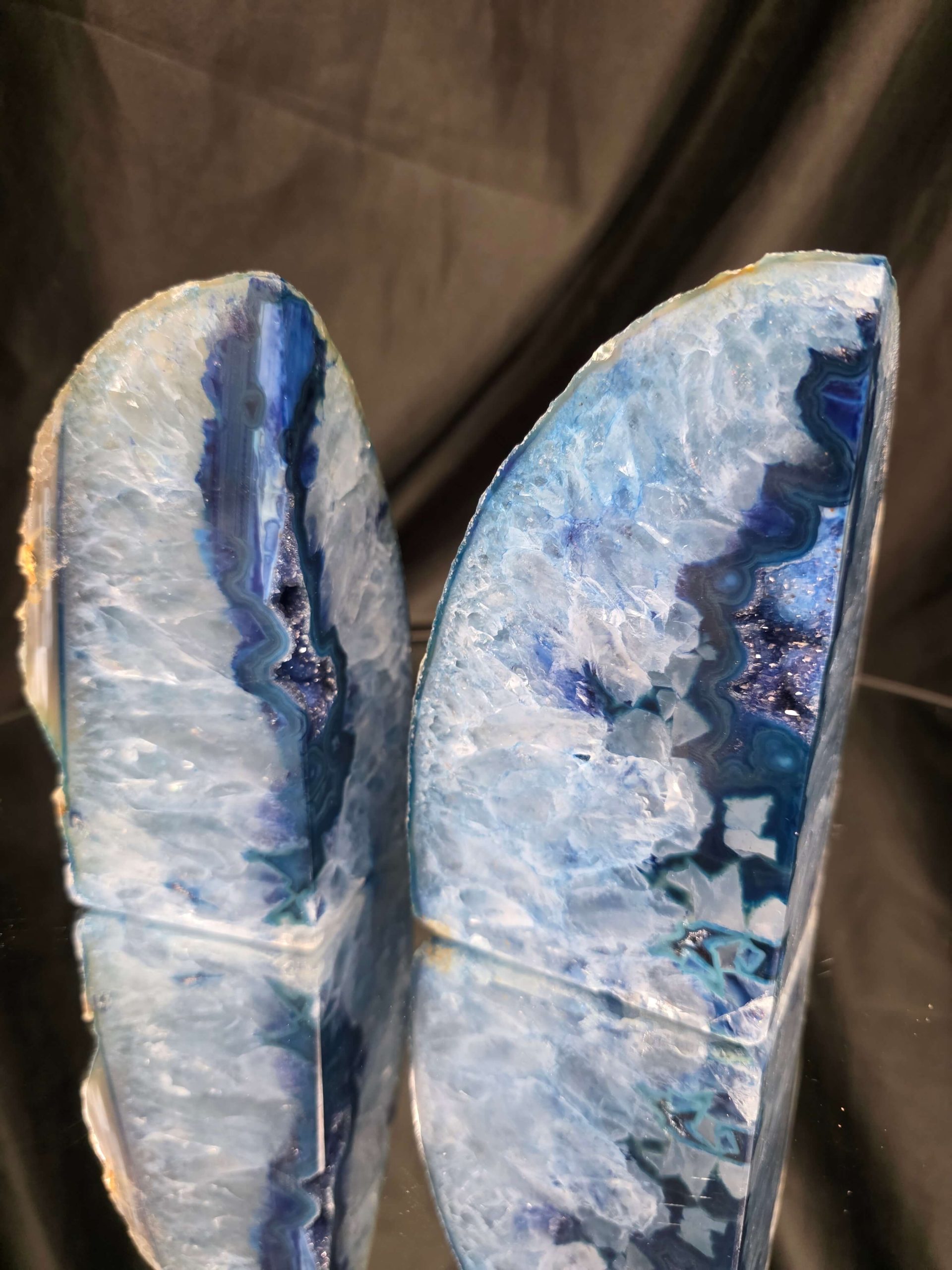 Blue Natural Edge Microcrystalline Quartz Premium Bookends 3 Ornament Handpicked Size 2.012kg H13.5xW14.5xD7cm - Image 14