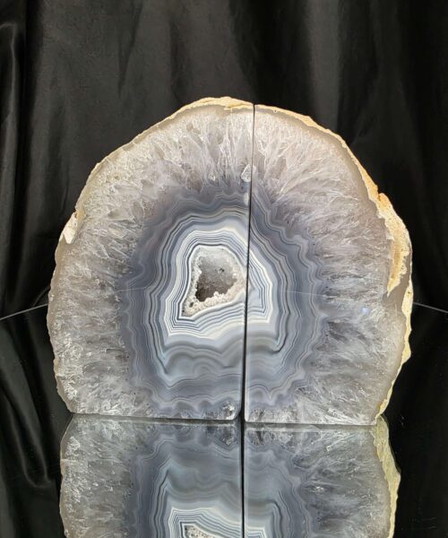 Grey Natural Edge Microcrystalline Quartz Premium Bookends 1 Ornament Handpicked Size 2.146kg H14xW16xD7cm