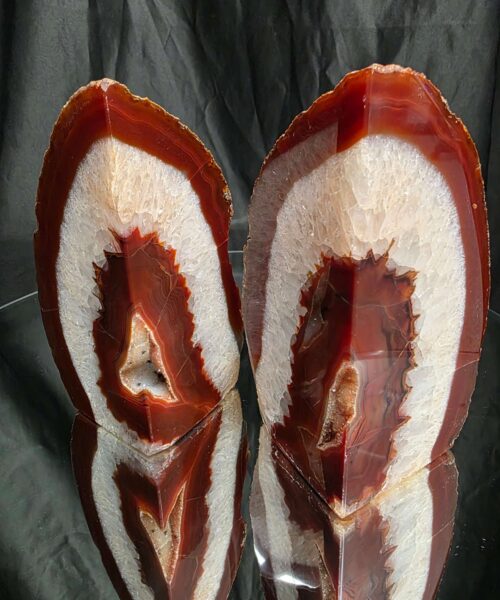 Red Natural Edge Microcrystalline Quartz Premium Bookends 1 Ornament Handpicked Size 2.585kg H16xW15xD7cm - Image 13