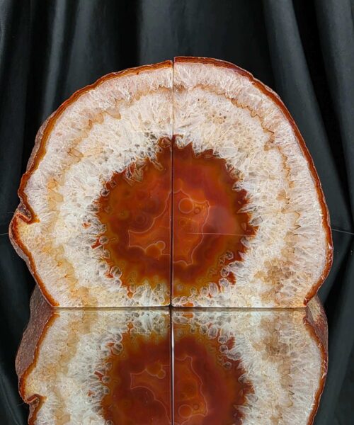 Red Natural Edge Microcrystalline Quartz Premium Bookends 3 Ornament Handpicked Size 1.949kg H13xW18xD4cm