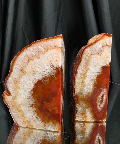 Red Natural Edge Microcrystalline Quartz Premium Bookends 3 Ornament Handpicked Size 1.949kg H13xW18xD4cm - Image 15