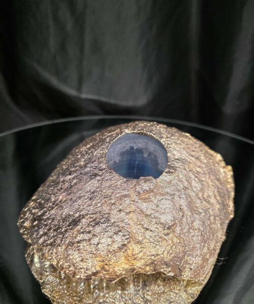 Large Blue Agate End Candle 1 Handpicked 991g H6xW14xD11.5cm Microcrystalline Quartz Gold Gilded 24ct Gold Tealight Holder - Image 5
