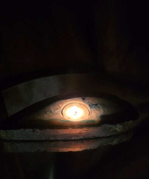 Large Blue Agate Slice 1 Handpicked 461g H2xW19xD8cm Microcrystalline Quartz Tealight Candle Holder Ornament - Image 11