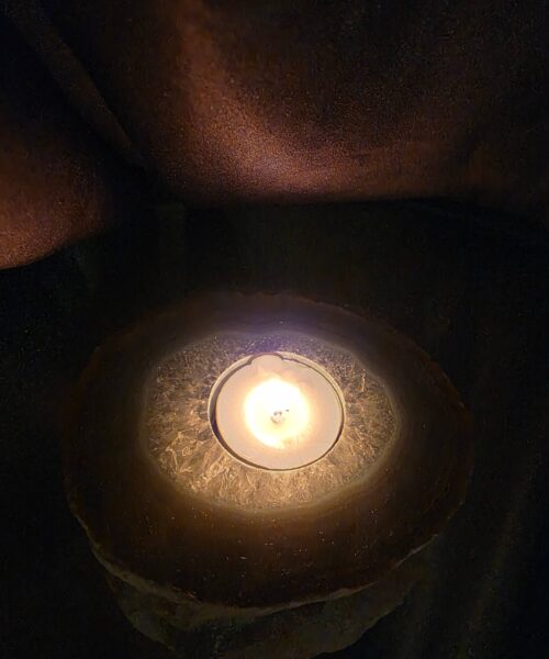 Grey Natural Edge Agate Slice 3 438g H2xW12xD10.5cm Handpicked Microcrystalline Quartz Tealight Candle Holder - Image 12