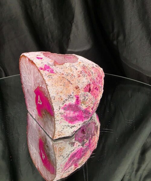 Alternative view of Large Pink Agate End Candle 1 Handpicked 1.005g H8xW9xD10cm Microcrystalline Quartz Tealight Holder Ornament