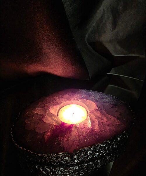 Purple Agate Slice 1 Handpicked 546g H2xW15xD10cm Microcrystalline Quartz Silver Gilded Tealight Candle Holder - Image 12