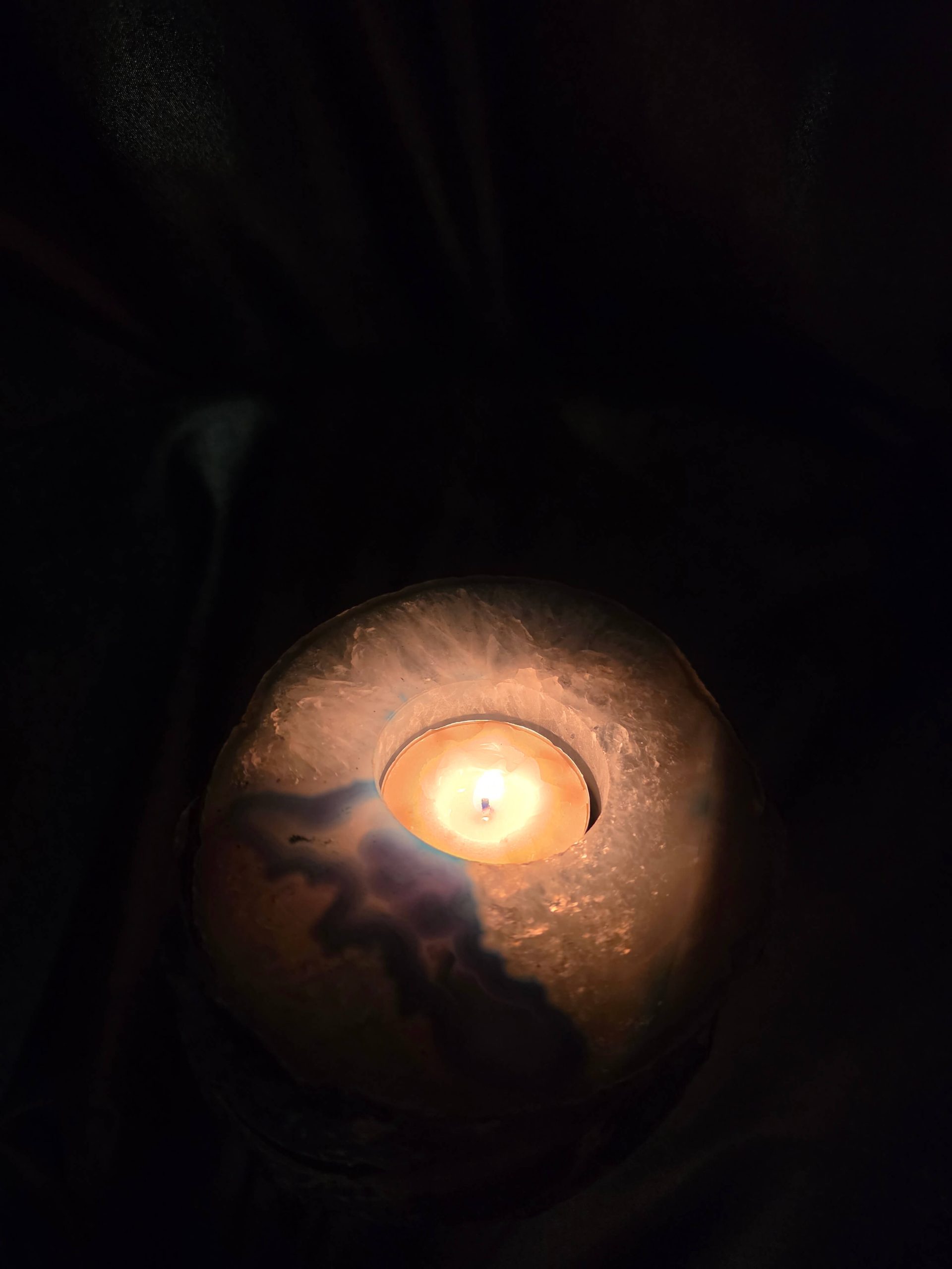Teal Agate Slice 3 Handpicked 411g H2xW11.5xD10cm Microcrystalline Quartz Tealight Candle Holder Ornament - Image 13