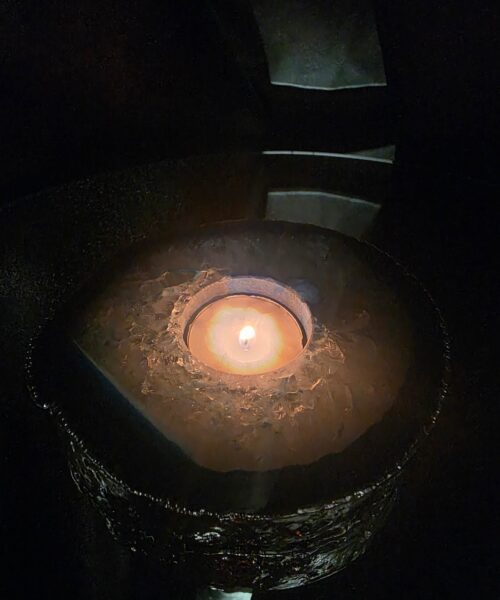 Large Teal Agate Slice 2 Handpicked 529g H2xW13xD10.5cm Microcrystalline Quartz Silver Gilded Tealight Candle Holder Ornament - Image 12