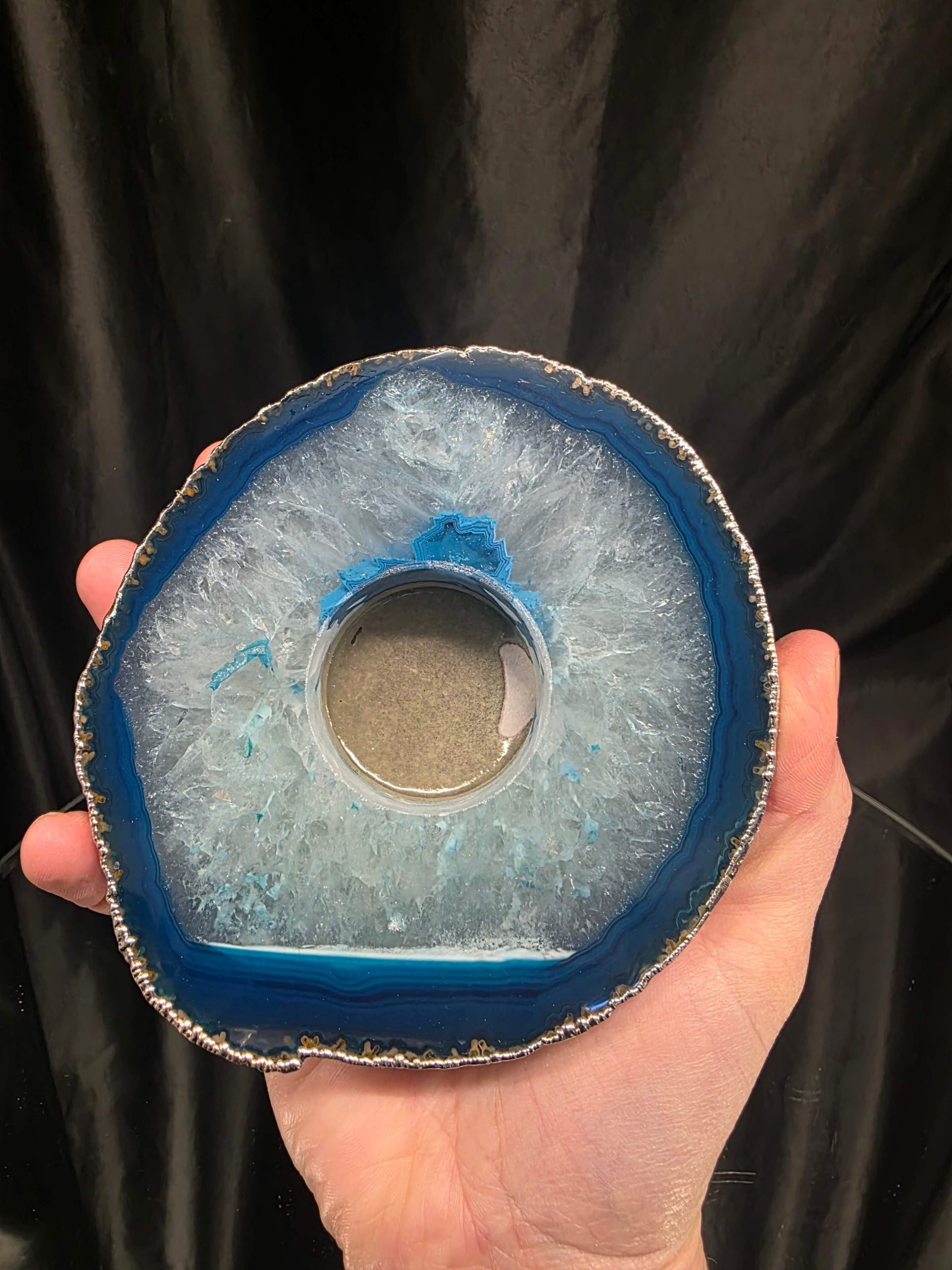 Large Teal Agate Slice 2 Handpicked 529g H2xW13xD10.5cm Microcrystalline Quartz Silver Gilded Tealight Candle Holder Ornament - Image 6