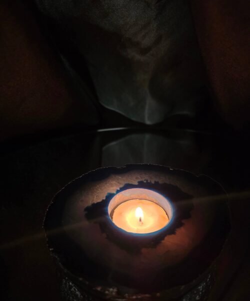 Large Teal Agate Slice 3 Handpicked 457g H2xW13xD11cm Microcrystalline Quartz Silver Gilded Tealight Candle Holder Ornament - Image 12