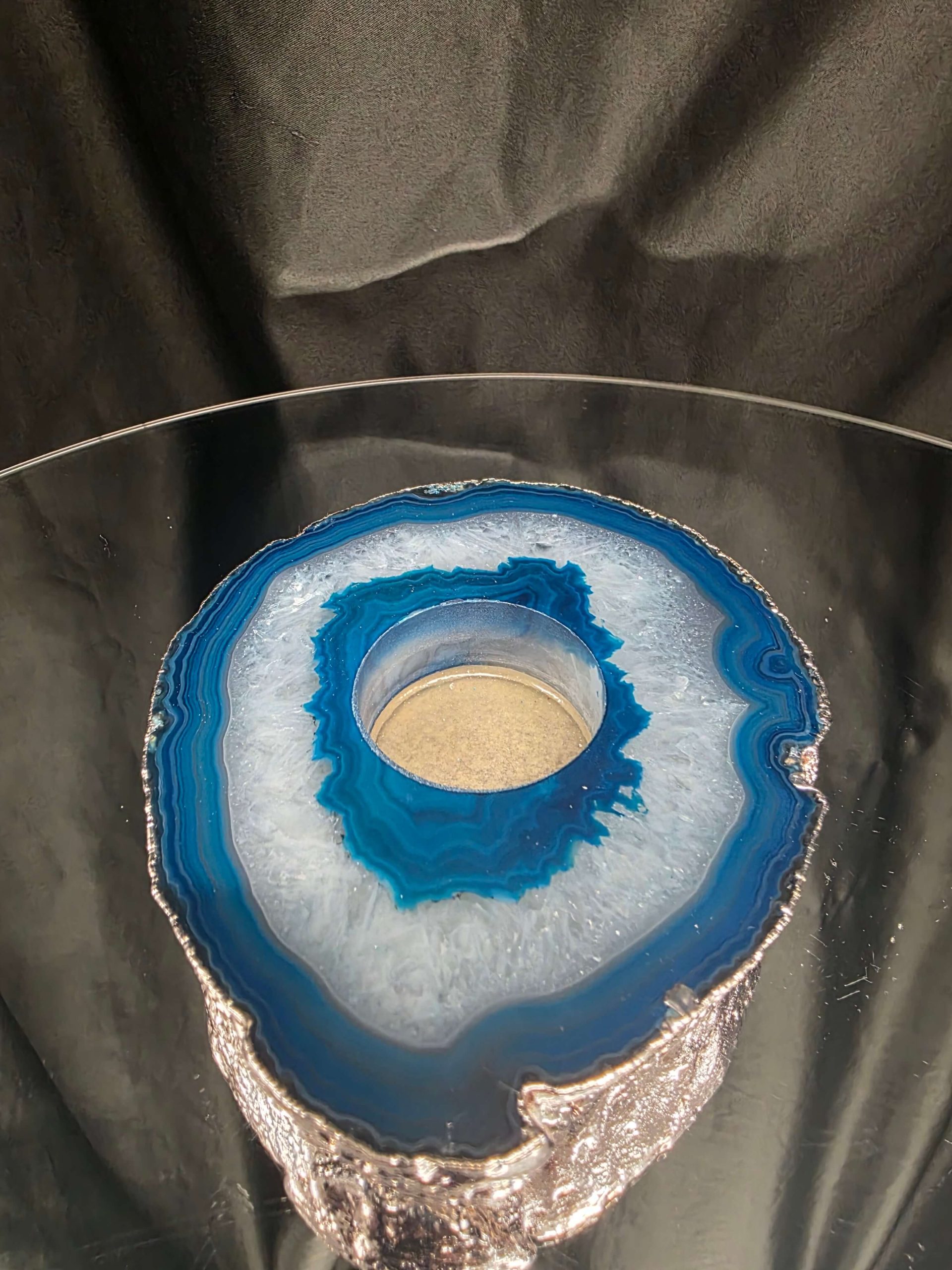 Large Teal Agate Slice 3 Handpicked 457g H2xW13xD11cm Microcrystalline Quartz Silver Gilded Tealight Candle Holder Ornament - Image 3
