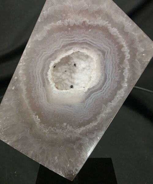 Luxury Natural Agate Cube 1 on Metal Stand 764g H16.5xW7xD5cm - Image 6