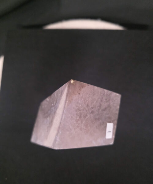 Luxury Natural Agate Cube 1 on Metal Stand 764g H16.5xW7xD5cm - Image 7